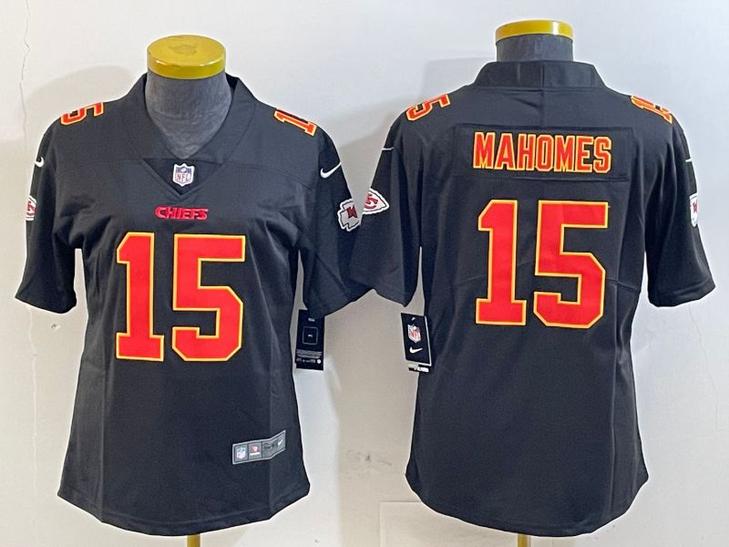Women Kansas City Chiefs 15 Mahomes Black 2025 Nike Vapor Limited NFL Jersey style 1